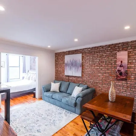 Stunning 3 Bedroom In Nyc